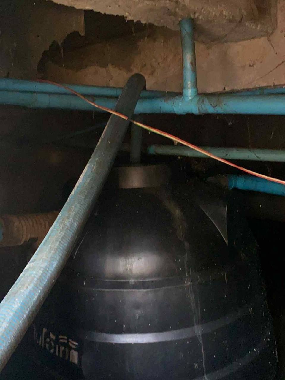 11 - https://รุ่งเรืองเซอร์วิสดูดส้วม.com | บริการรถดูดส้วม สูบส้วม สูบไขมันเร่งด่วนในกรุงเทพฯ และปริมณฑล โดยทีมงานมืออาชีพประสบการณ์กว่า 10 ปี แก้ปัญหาตรงจุด ไม่ต้องทุบรื้อ พร้อมให้บริการ 24 ชม.