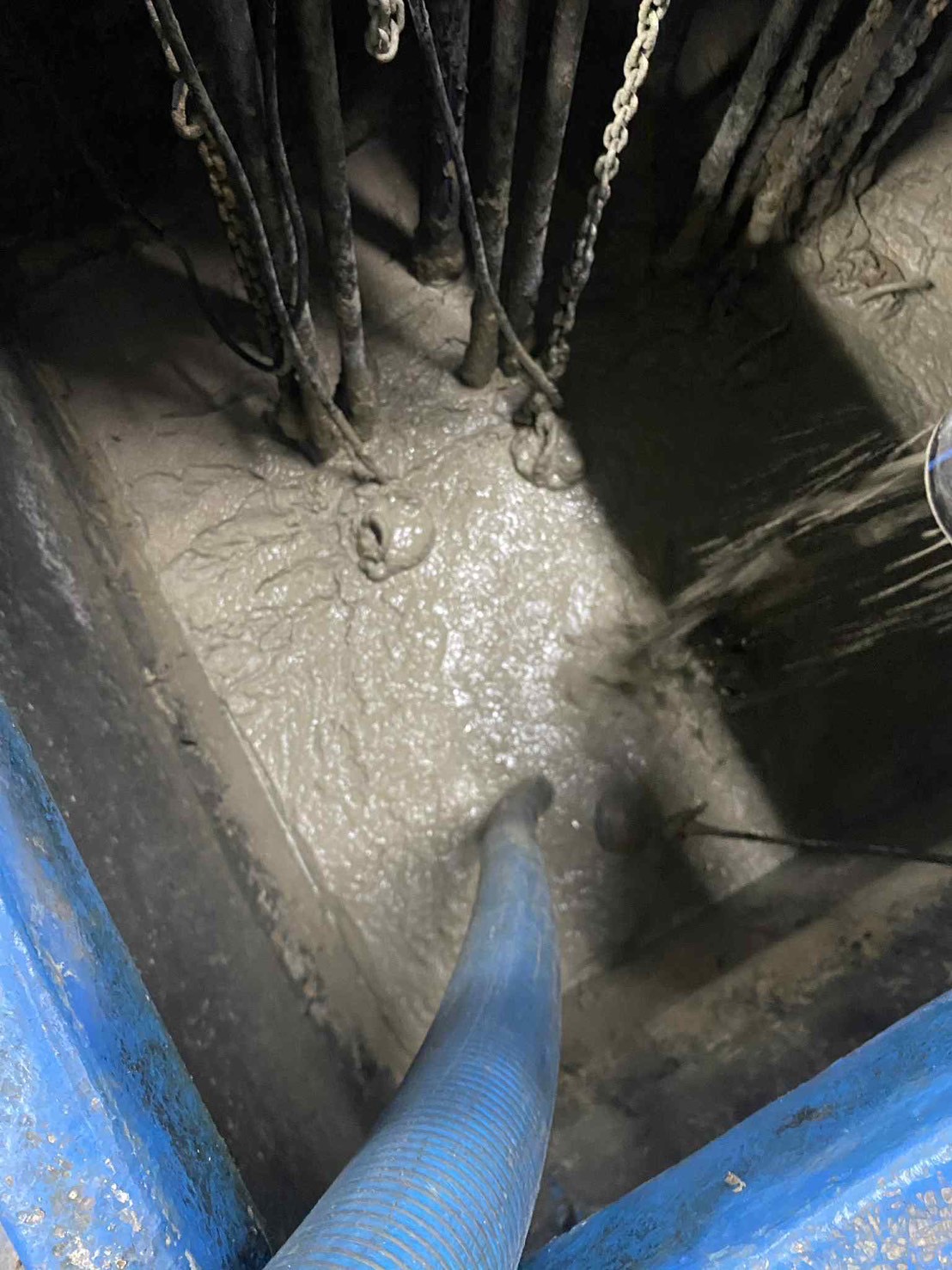 12 - https://รุ่งเรืองเซอร์วิสดูดส้วม.com | บริการรถดูดส้วม สูบส้วม สูบไขมันเร่งด่วนในกรุงเทพฯ และปริมณฑล โดยทีมงานมืออาชีพประสบการณ์กว่า 10 ปี แก้ปัญหาตรงจุด ไม่ต้องทุบรื้อ พร้อมให้บริการ 24 ชม.